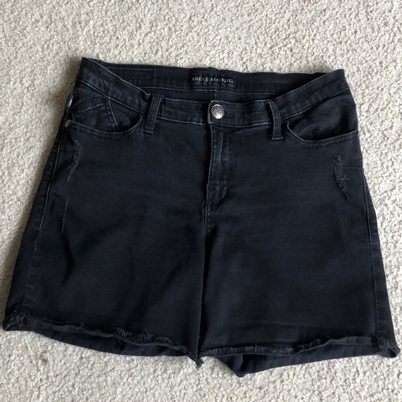 Rock & Republic Bumpershoot Distressed Cutoffs 12 - Picture 1 of 5